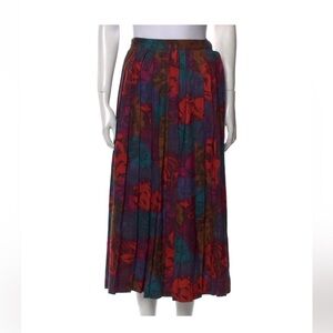 Vintage Christian Dior floral printed midi skirt size 10 roses purple red